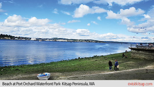 Beach at Port Orchard Waterfront Park
